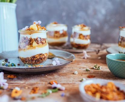 Dessert con mele e ricotta