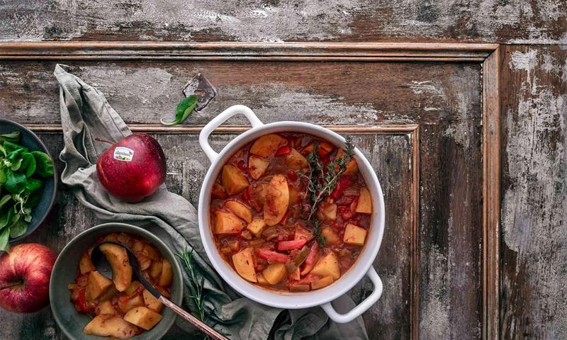 Gulasch di mele e patate