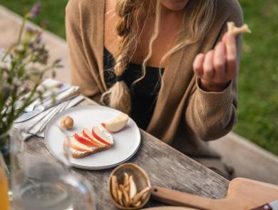 Anche durante un picnic le mele dell'Alto Adige non possono mancare