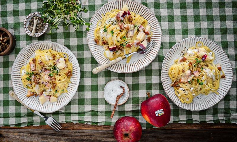 Pasta con gorgonzola, Mela Alto Adige IGP e noci