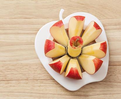 Una mela dell'Alto Adige tagliata